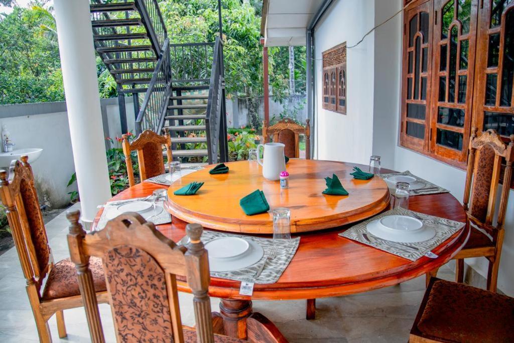 Healand Holiday Bungalow And Restaurant Денияя Екстериор снимка