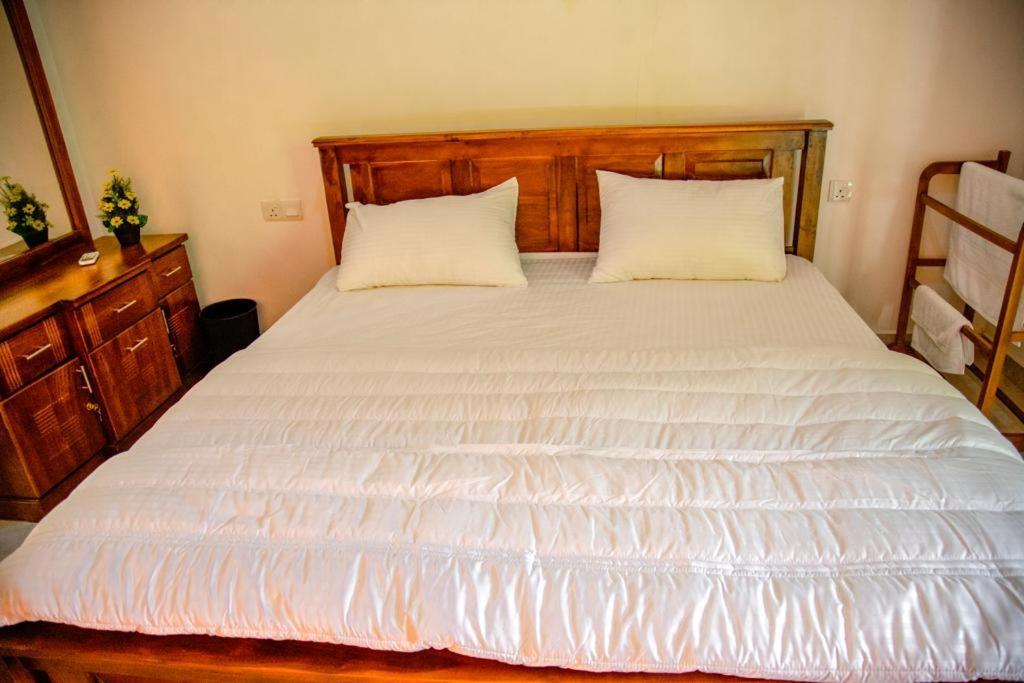 Healand Holiday Bungalow And Restaurant Денияя Екстериор снимка