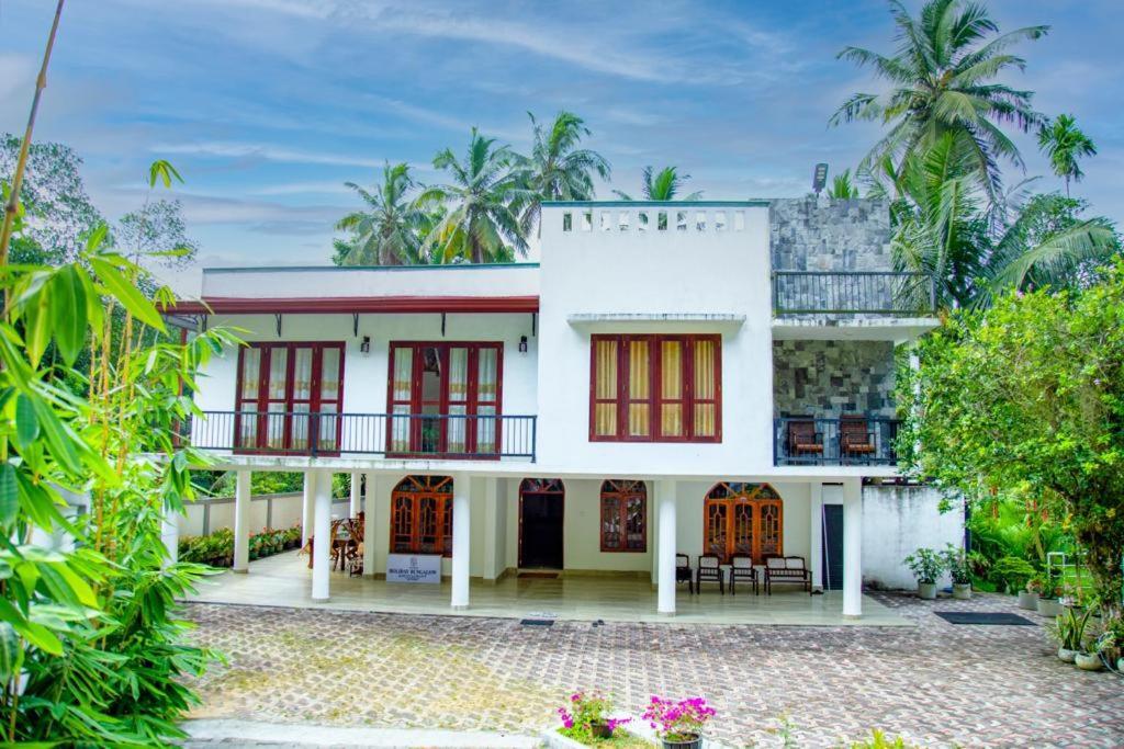 Healand Holiday Bungalow And Restaurant Денияя Екстериор снимка